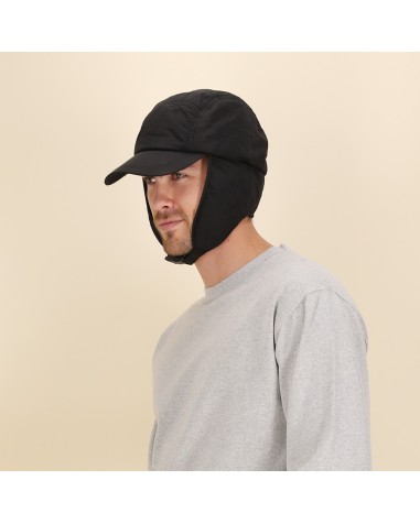 Casquette avec cache-oreilles et... Casquette avec cache-oreilles et...