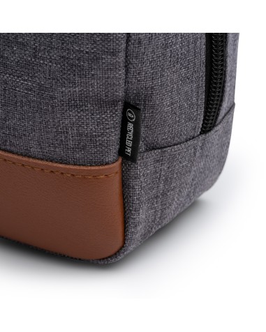 Trousse de toilette en RPET recyclé -... Trousse de toilette en RPET recyclé -...