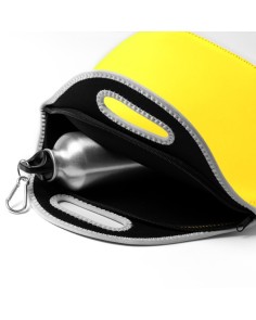 Bolsa nevera realizada con...