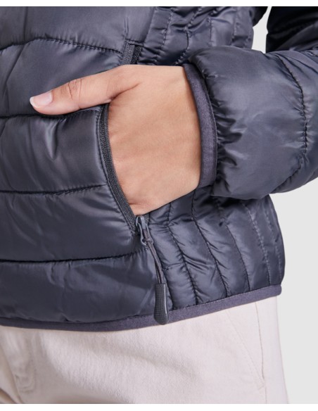 Jaqueta encoixinada amb farcit amb tacte ploma ADULT / DONA - FINLAND WOMAN ROLY