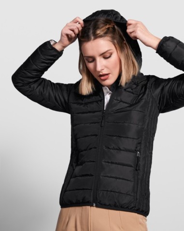 Chaqueta alcochada con relleno tacto... Chaqueta alcochada con relleno tacto...