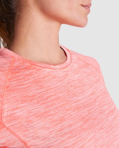 T-shirt technique ajusté à manches...