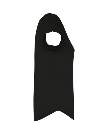 Samarreta tècnica esportiva entallada... Samarreta tècnica esportiva entallada...