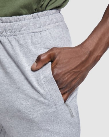 Pantalon de survêtement long à revers... Pantalon de survêtement long à revers...