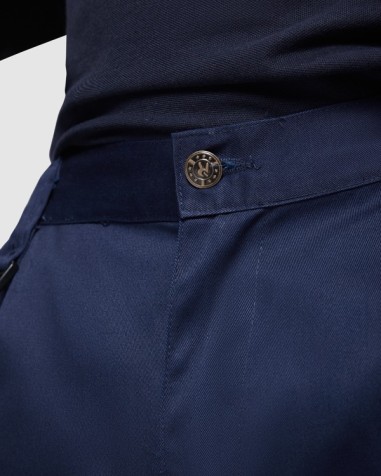 Pantalón largo laboral con bolsillos...