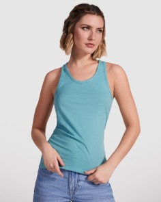 Women's fitted tank top... 2
