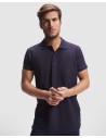 Polo de algodón con cuello cierre... Polo de algodón con cuello cierre...