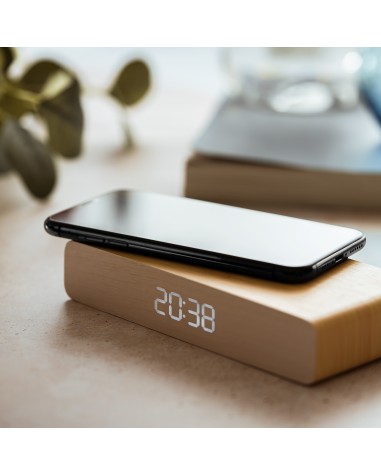 Wireless Desktop Charger with Clock... Wireless Desktop Charger with Clock...