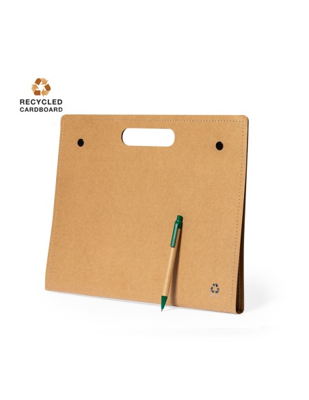 Carpeta de cartró reciclat amb bloc de notes, notes adhesives i bolígraf - Kelem