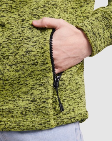 Plush knit sweatshirt with hood, 100%... Plush knit sweatshirt with hood, 100%...