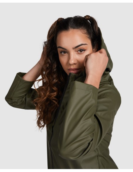 Imperméable femme ajusté avec capuche fixe et ourlet arrière ouvert - Sitka Roly