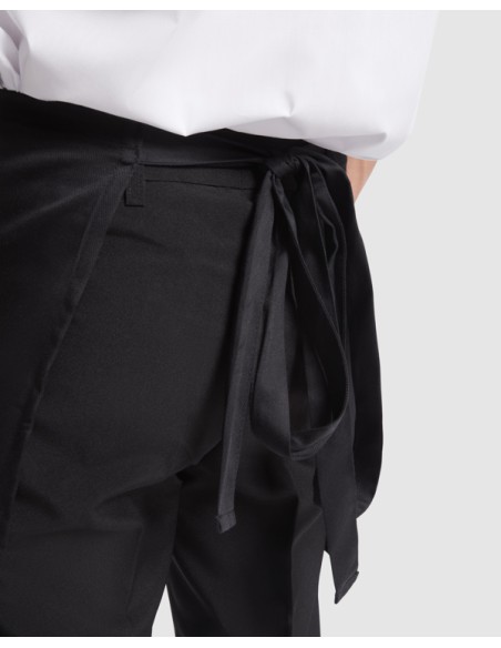 adjustable strap detail of the customizable classic waiter apron adjustable strap detail of the customizable classic waiter apron