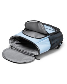 Backpack with an isothermal interior to keep food and drinks cold 2