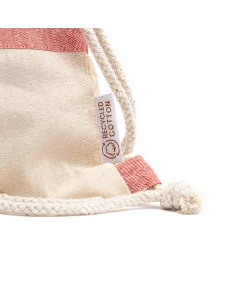 Detalle de la mochila de cuerdas personalizada para publicidad