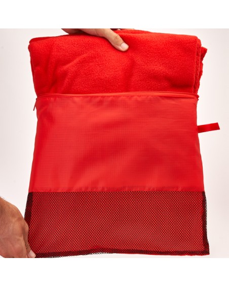 Manta folre polar amb funda individual, la personalitzem amb el teu logo