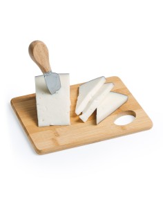 Taula de tallar de bambú amb logo 2