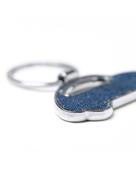 Customizable car-shaped denim keychain Customizable car-shaped denim keychain