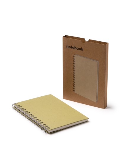 Détail de l'étui de présentation du carnet A5 fabriqué à partir de briques de lait recyclées.