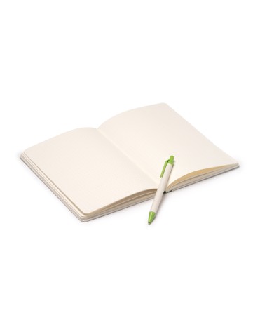 Détail du carnet Yoris, fabriqué à partir de briques de lait recyclées.