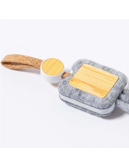 Cable Cargador multisalida (Tipo C, Lightning y Micro USB) - Braxton