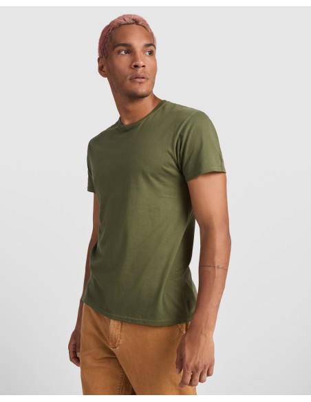 Customizable white business t-shirt, ideal for merchandising and marketing.