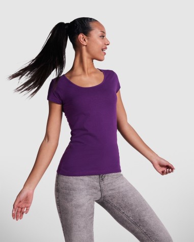 T-shirt femme col rond ajusté, 100 %... T-shirt femme col rond ajusté, 100 %...